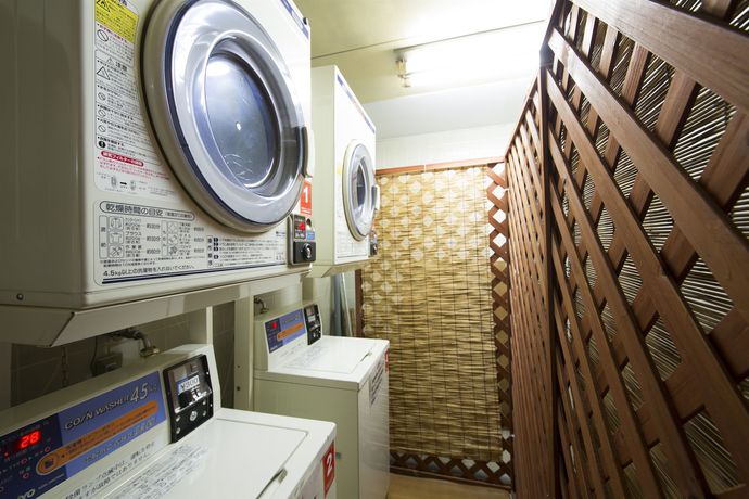 Imagen de los interiores del Hotel Capsule The Inn. Foto 11