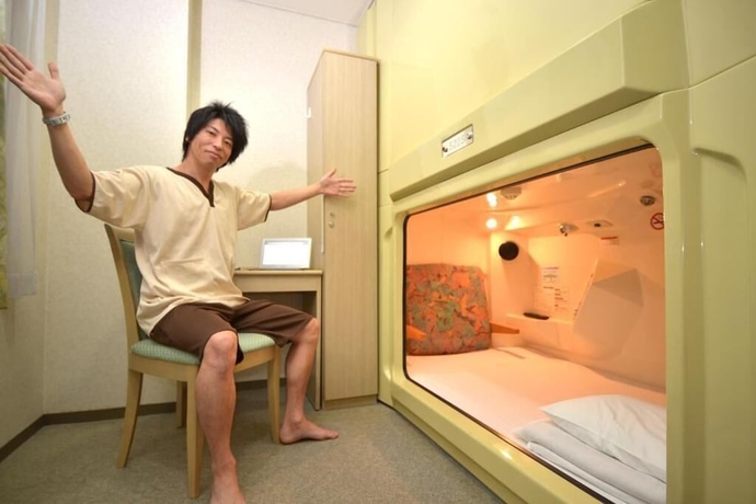 Imagen de la habitación del Hotel Capsule and Spa Grand Sauna Shinsaibashi. Foto 6