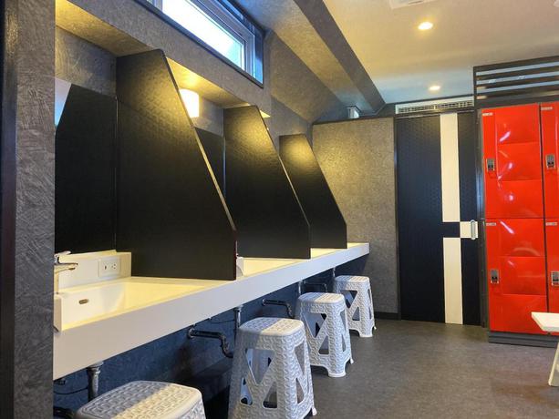 Imagen general del Hotel Capsule hotel 2nd box. Foto 2