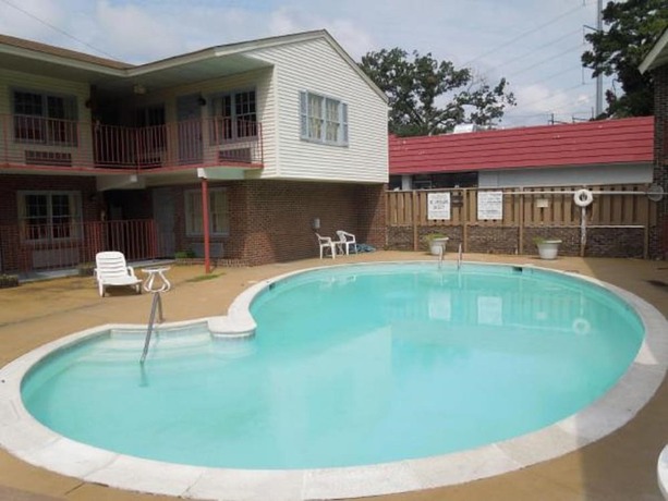 Imagen general del Hotel Capt. John Smith Inn. Foto 2