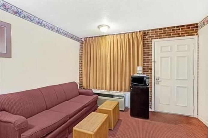 Imagen general del Hotel Capt. John Smith Inn. Foto 4