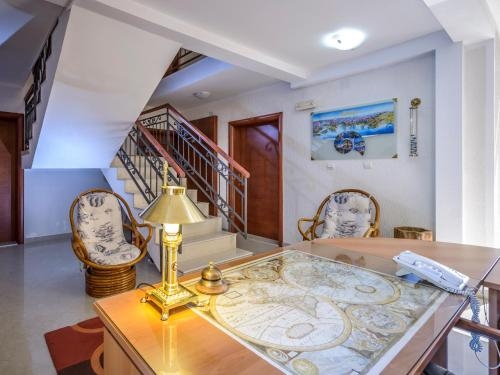 Imagen general del Hotel Captain Apartments. Foto 4