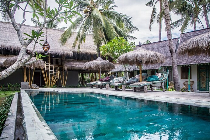Imagen de la piscina del Hotel Captain Coconuts Gili Air. Foto 20
