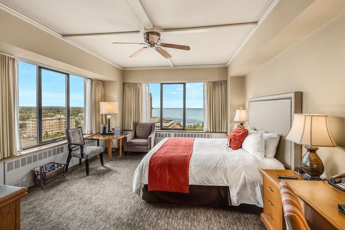 Imagen de la habitación del Hotel Captain Cook, Anchorage. Foto 10