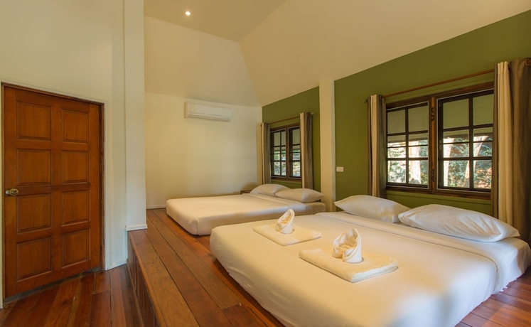 Imagen de la habitación del Hotel Captain Hook Resort. Foto 10