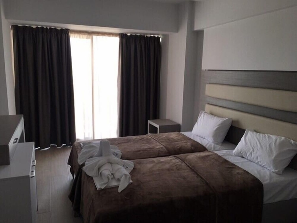 Imagen de la habitación del Hotel Captain Pier. Foto 2