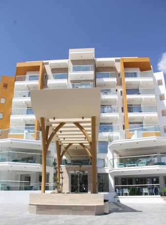 Imagen general del Hotel Captain Pier. Foto 1