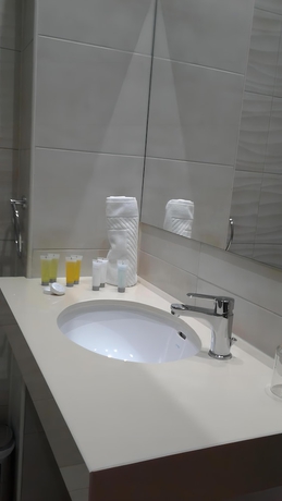 Imagen de la habitación del Hotel Captain Pier. Foto 12