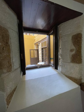 Imagen de la habitación del Hotel Captain Vasilis. Foto 6