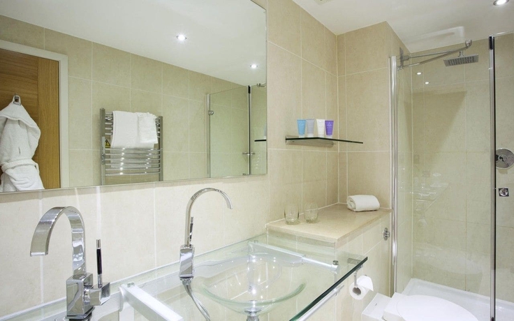 Imagen de la habitación del Hotel Captains Club. Foto 17