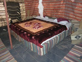 Imagen de la habitación del Hotel Captain's Desert Camp. Foto 13