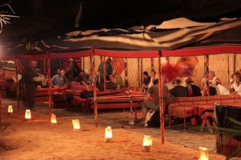 Imagen general del Hotel Captain's Desert Camp. Foto 3