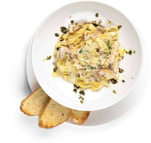 Imagen del bar/restaurante del Hotel Captain's. Foto 9