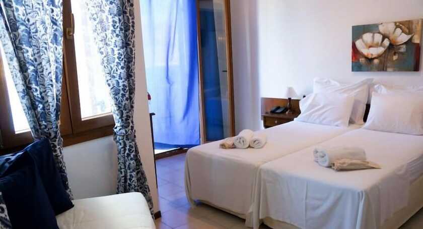 Imagen general del Hotel Captain\'s House, Patmos. Foto 13
