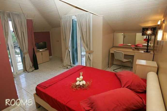 Imagen de la habitación del Hotel Captain\'s House, Skala (Cefalonia). Foto 18