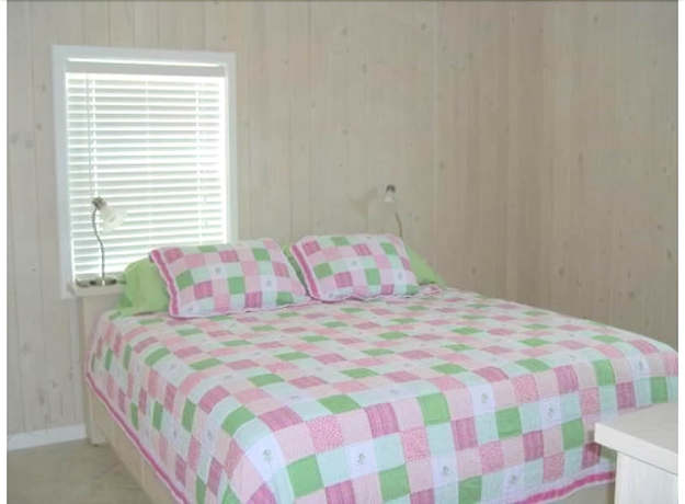 Imagen de la habitación del Hotel Captains Quarters. Foto 3