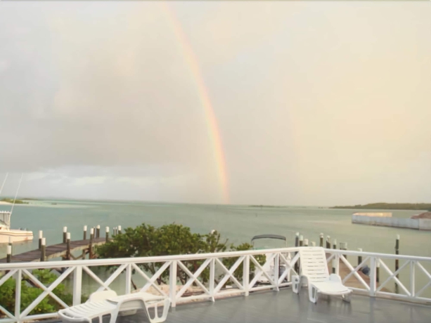 Imagen de la habitación del Hotel Captains Quarters. Foto 11