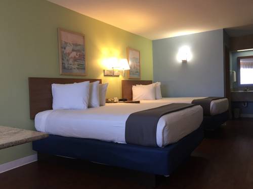 Imagen de la habitación del Hotel Captain's Quarters Inn. Foto 2