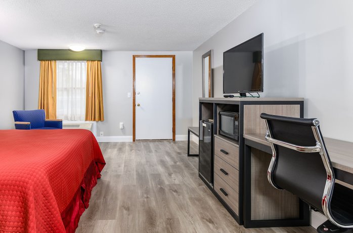 Imagen de la habitación del Hotel Captains Quarters Motel And Conference Center. Foto 9