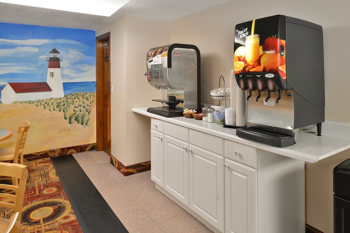 Imagen del bar/restaurante del Hotel Captains Quarters Motel And Conference Center. Foto 4