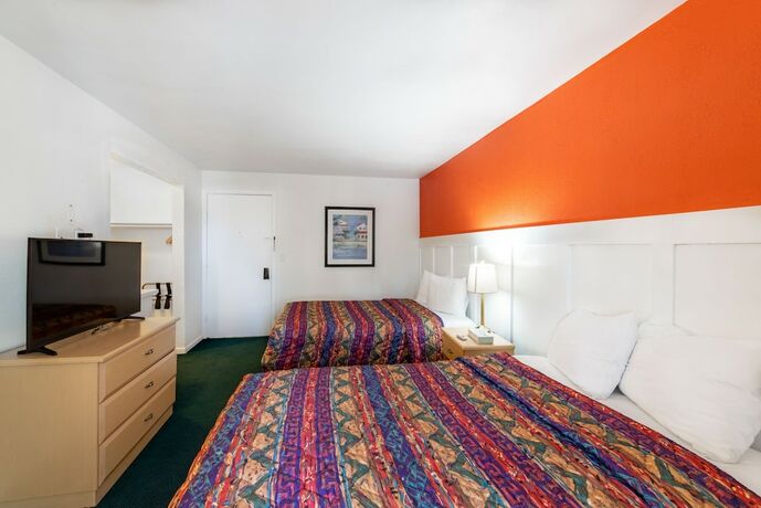 Imagen de la habitación del Hotel Captain\'s Table. Foto 19