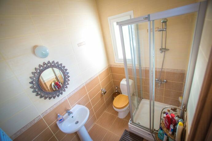 Imagen general del Hotel Captivating 5-bed Villa With Private Pool and Garden. Foto 3