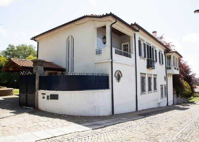 Imagen general del Hotel Captivating 6-bed House in Grij&oacute;. Foto 1