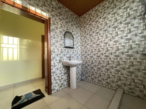 Imagen de la habitación del Hotel Captivating 7-bed House in Kigali, Rwanda. Foto 5