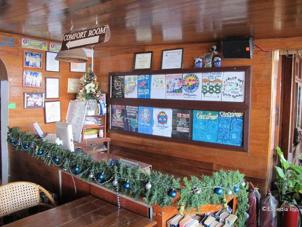 Imagen general del Hotel Capt'n Gregg's Dive Resort. Foto 11