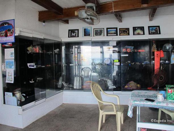 Imagen general del Hotel Capt'n Gregg's Dive Resort. Foto 14