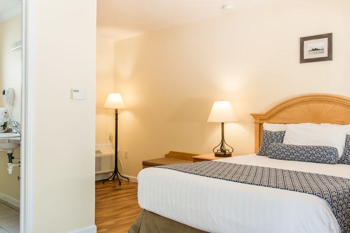 Imagen de la habitación del Hotel Capt.'s Inn And Suites. Foto 7