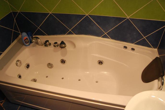 Imagen de la habitación del Hotel Car Royal Apartmans. Foto 7