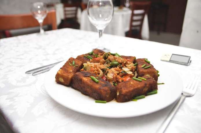 Imagen del bar/restaurante del Hotel Carabana and Suites. Foto 3