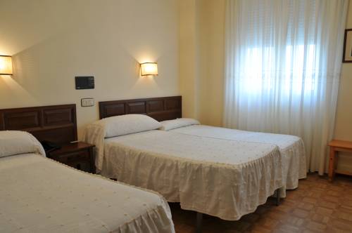 Imagen de la habitación del Hotel Carabela La Pinta. Foto 8