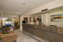 Imagen de los interiores del Hotel Caracas, Estepona. Foto 7