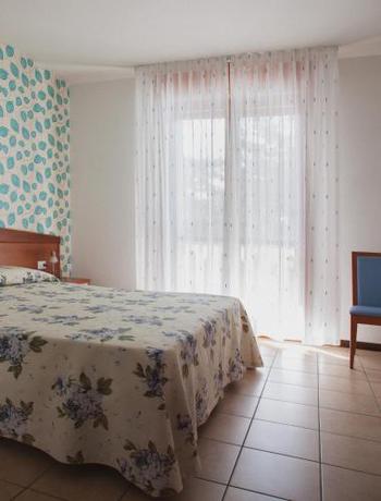 Imagen de la habitación del Hotel Caracas. Foto 7