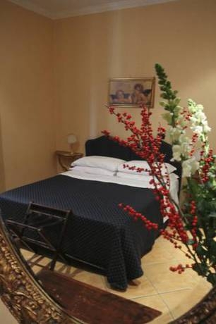 Imagen general del Hotel Caracciolo. Foto 10