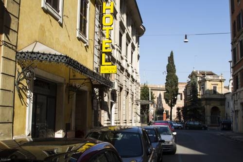 Imagen general del Hotel Caracciolo. Foto 11