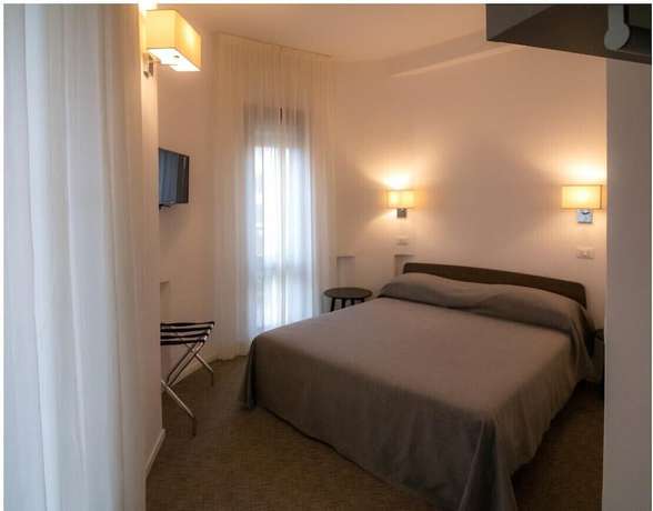 Imagen de la habitación del Hotel Caraibi, Cervia. Foto 6