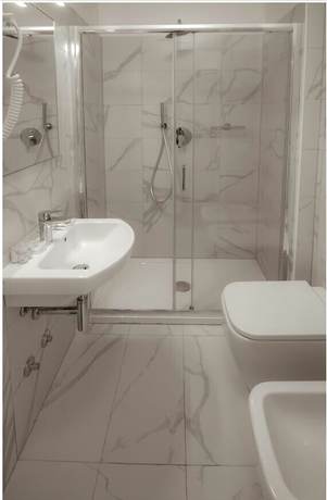Imagen de la habitación del Hotel Caraibi, Cervia. Foto 11