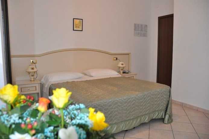 Imagen de la habitación del Hotel Caraibi, Grottammare. Foto 14