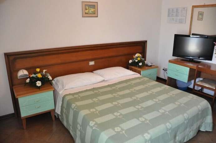Imagen de la habitación del Hotel Caraibi, Grottammare. Foto 18