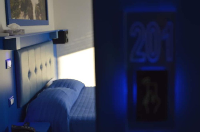 Imagen de la habitación del Hotel Caraibisiaco sul Mare. Foto 15