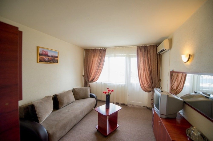Imagen de los interiores del Hotel Caraiman Mamaia. Foto 11