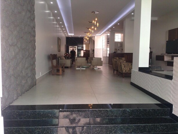 Imagen general del Hotel Caraj&aacute;s, Varginha. Foto 10