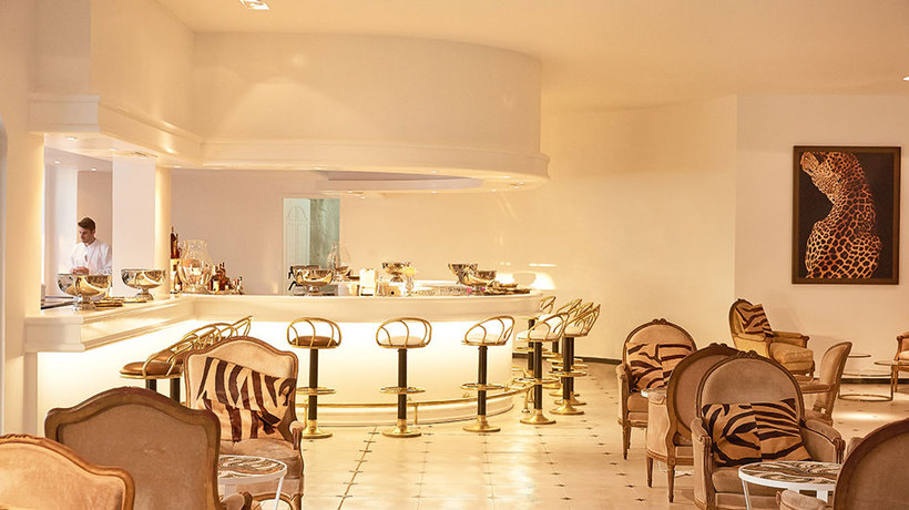 Imagen del bar/restaurante del Hotel Caramel Grecotel Boutique Resort. Foto 2