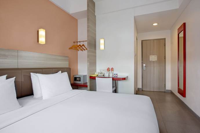 Imagen de la habitación del Hotel Carani. Foto 6