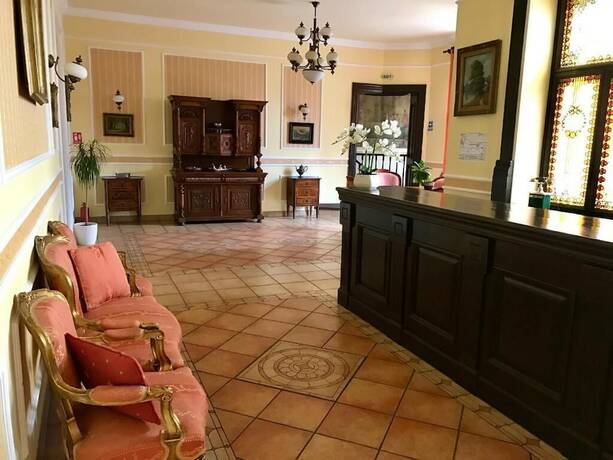 Imagen general del Hotel Caransebeș. Foto 7