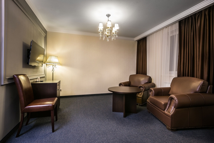 Imagen de los interiores del Hotel Carat. Foto 15