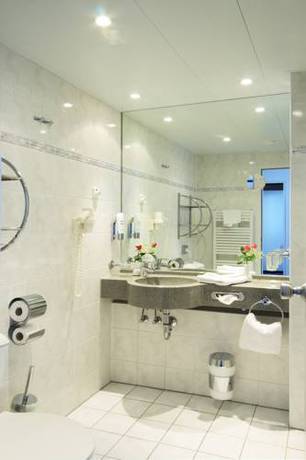 Imagen de la habitación del Hotel Carat Golf and Sporthotel. Foto 12